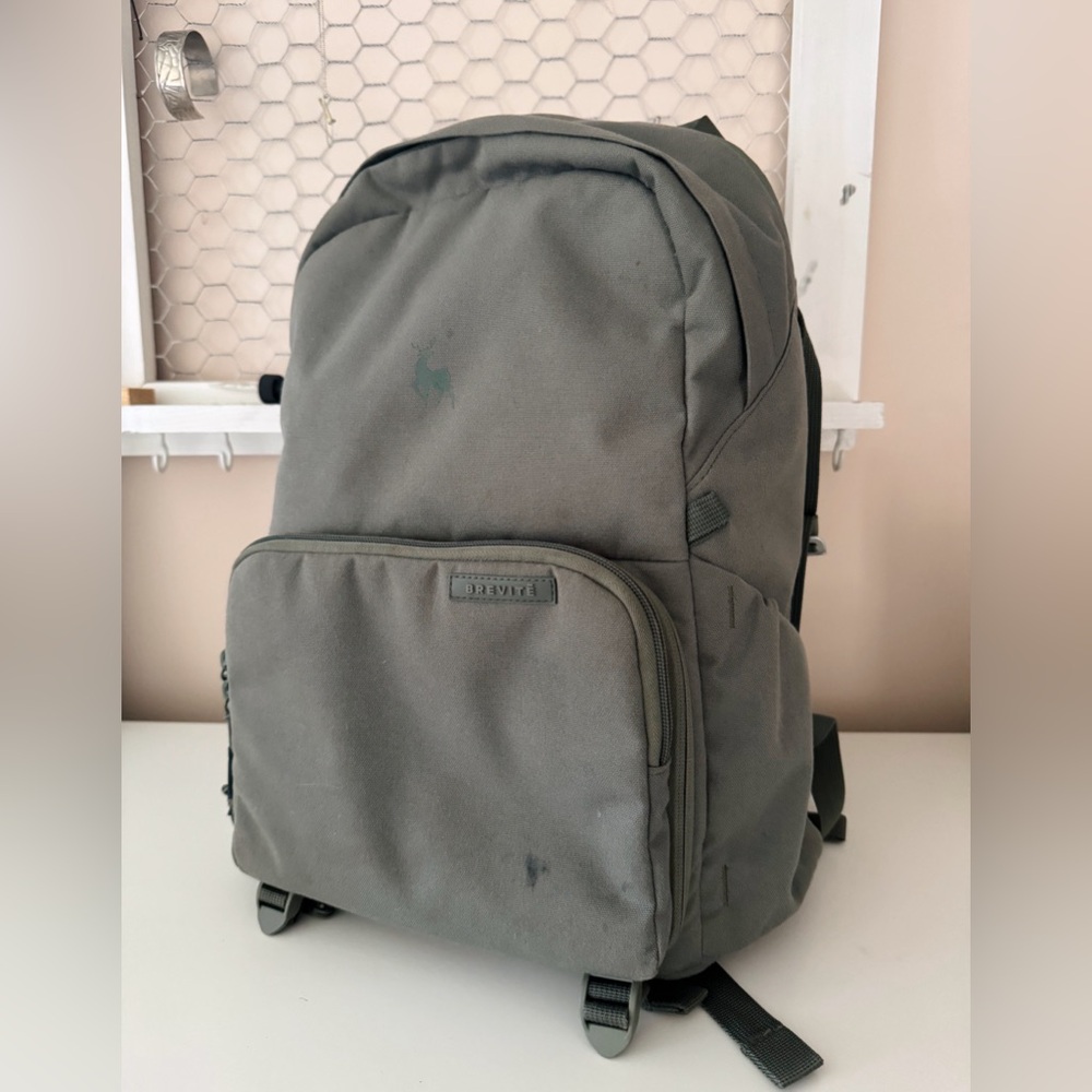 BREVITE Backpack